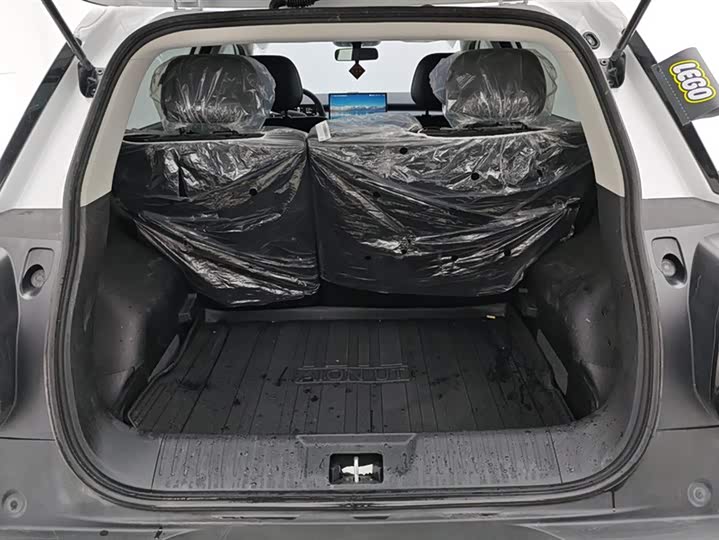 Фото 4 - GAC Aion UT