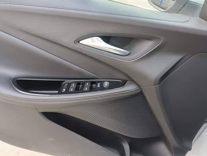 Фото 7 - Buick Verano