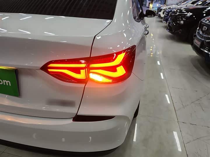 Фото 8 - Chevrolet Monza