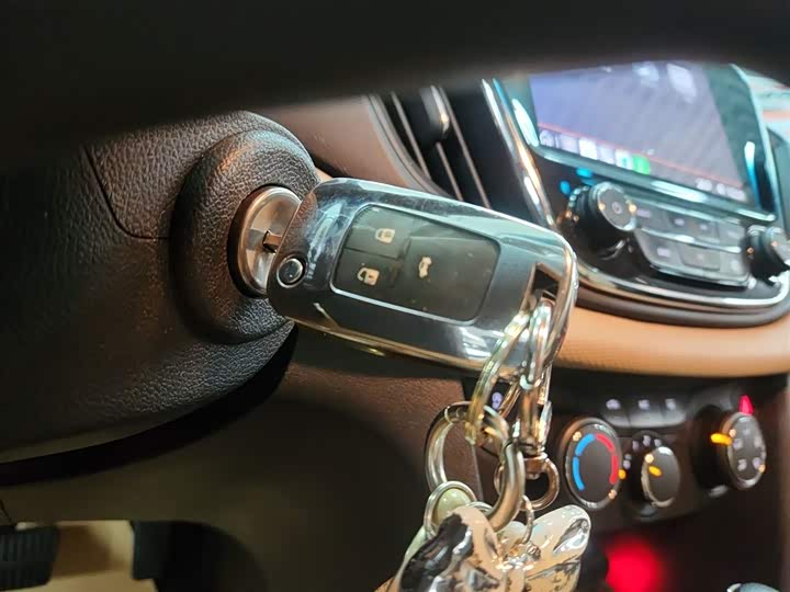 Фото 9 - Chevrolet Monza