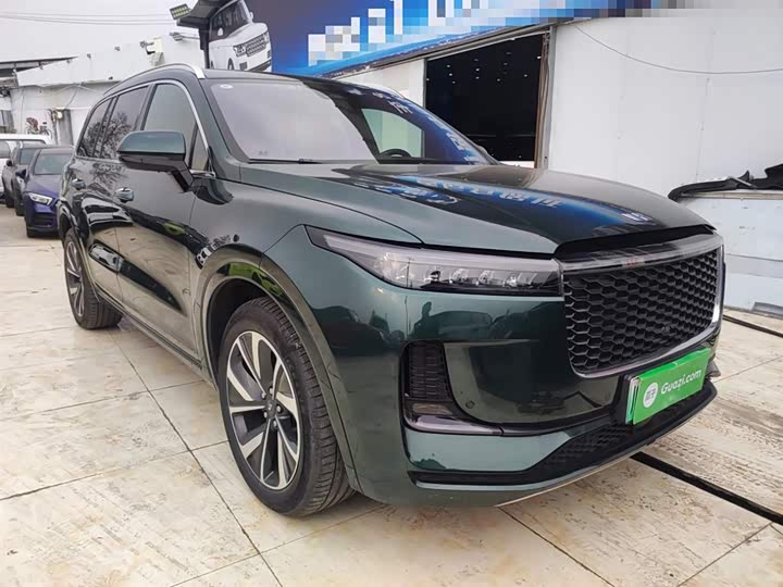 Фото 4 - LiXiang One