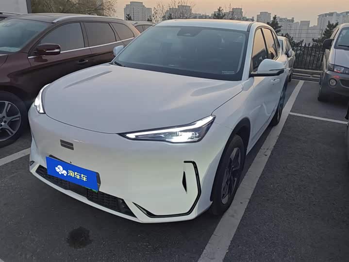 Фото 1 - Geely Galaxy E5