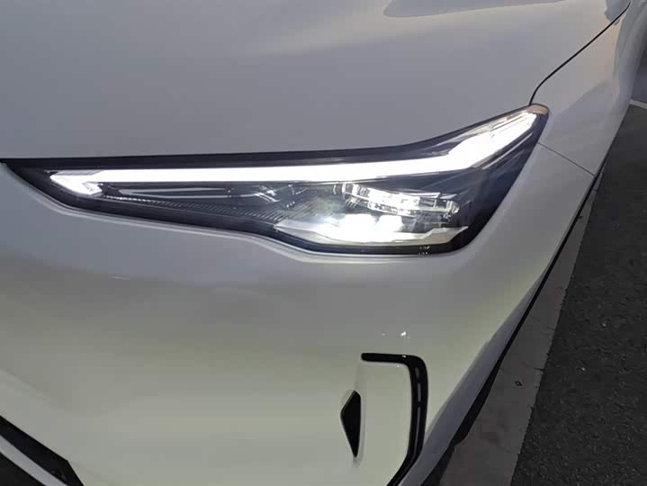 Фото 5 - Geely Galaxy E5