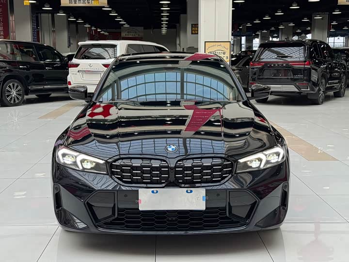 Фото 3 - BMW 3 Series