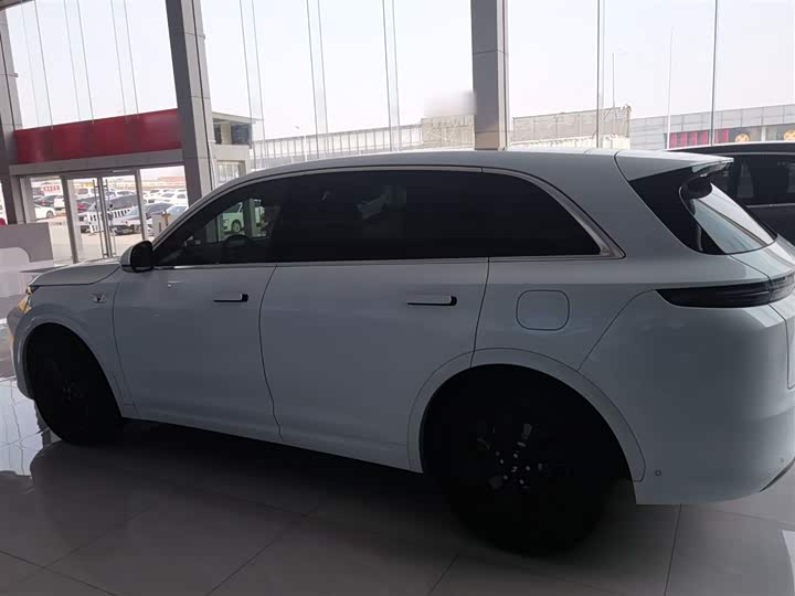 Фото 5 - LiXiang L7