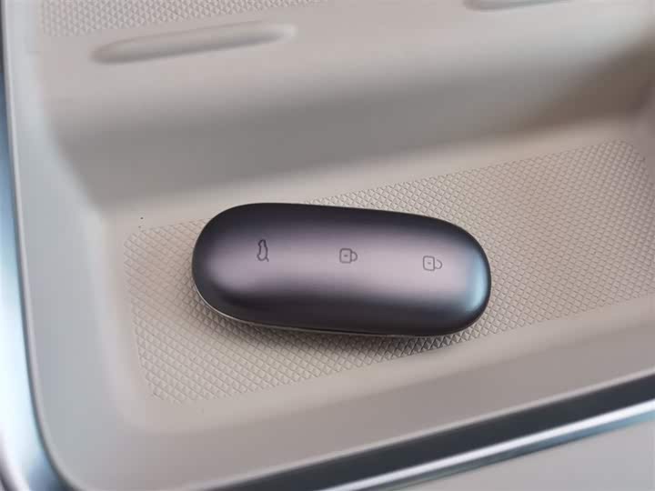 Фото 9 - LiXiang L7