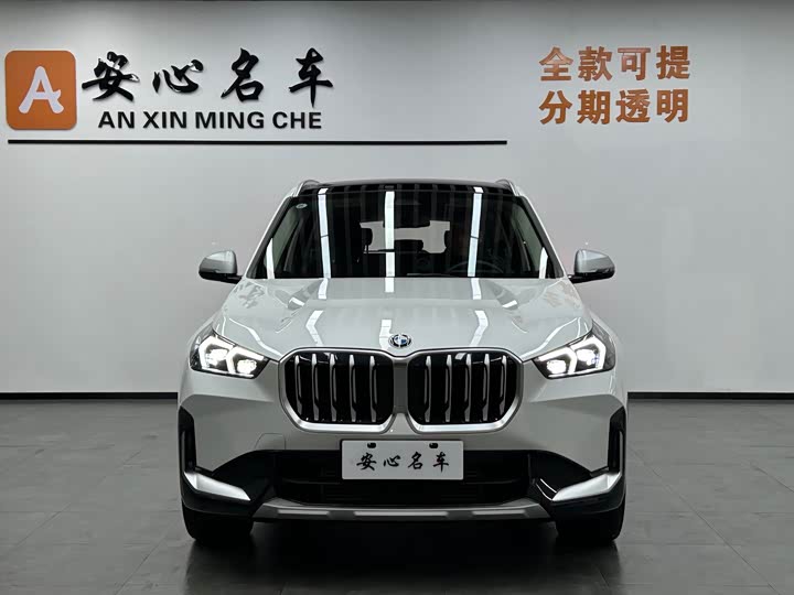 Фото 2 - BMW X1