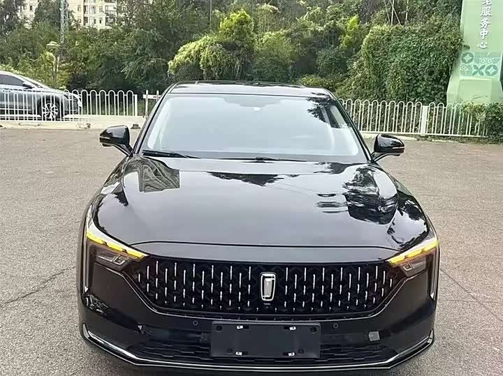 Фото 2 - Bestune B70