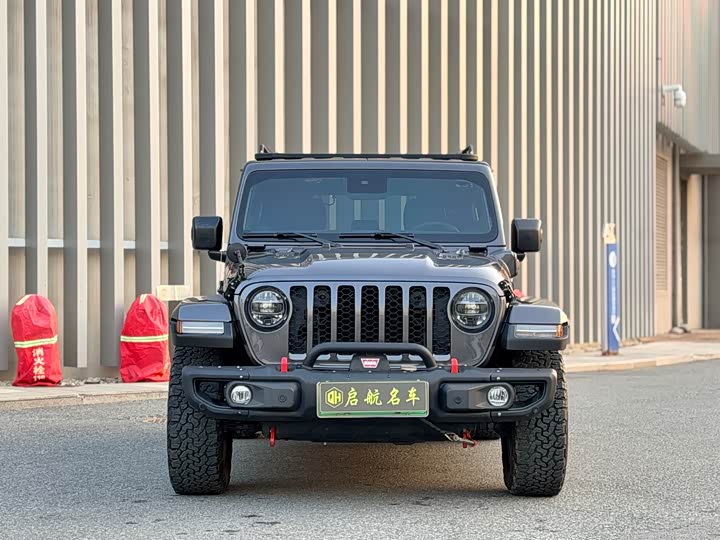 Фото 2 - Jeep Wrangler Hybrid