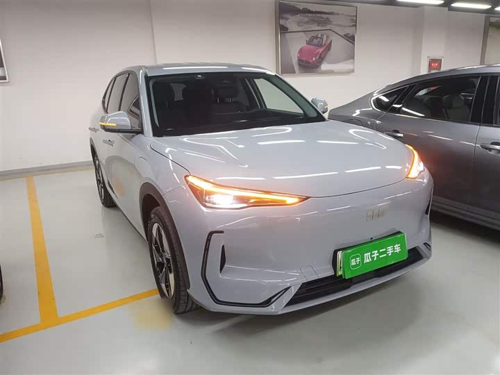 Фото 4 - Geely Galaxy E5