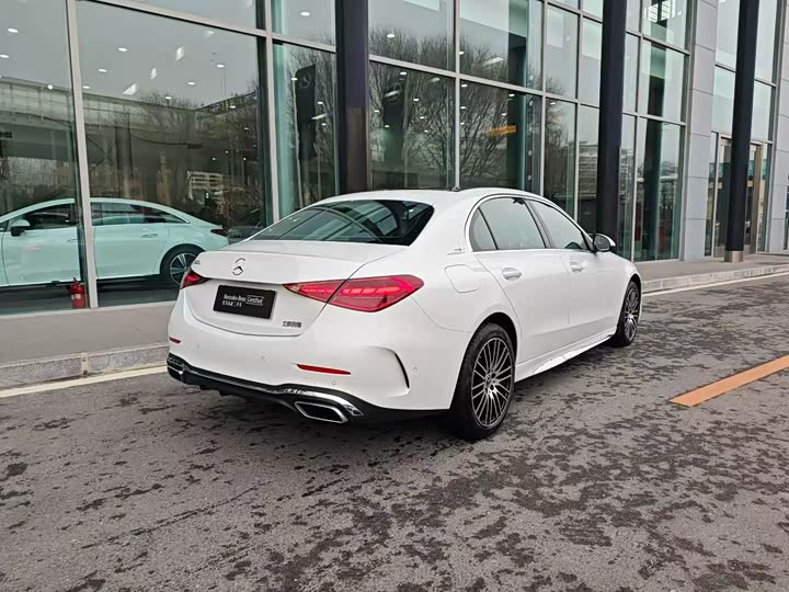 Фото 3 - Mercedes-Benz C-Class