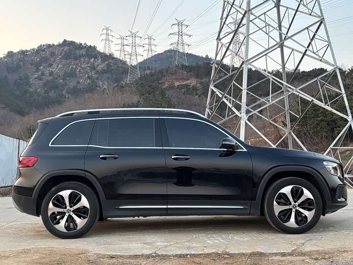 Фото 5 - Mercedes-Benz GLB-Class