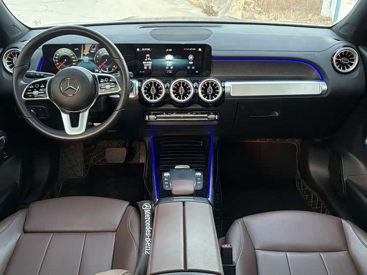 Фото 6 - Mercedes-Benz GLB-Class