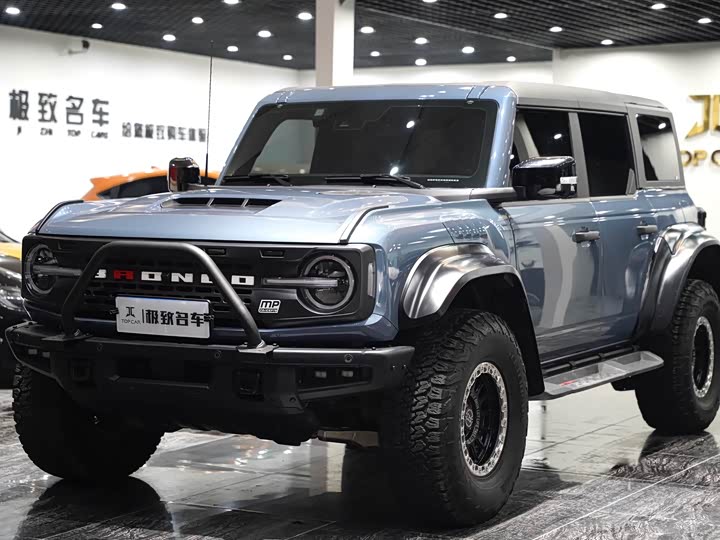 Фото 3 - Ford Bronco