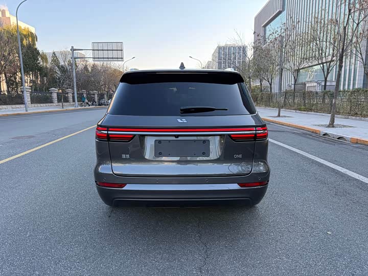 Фото 7 - LiXiang One