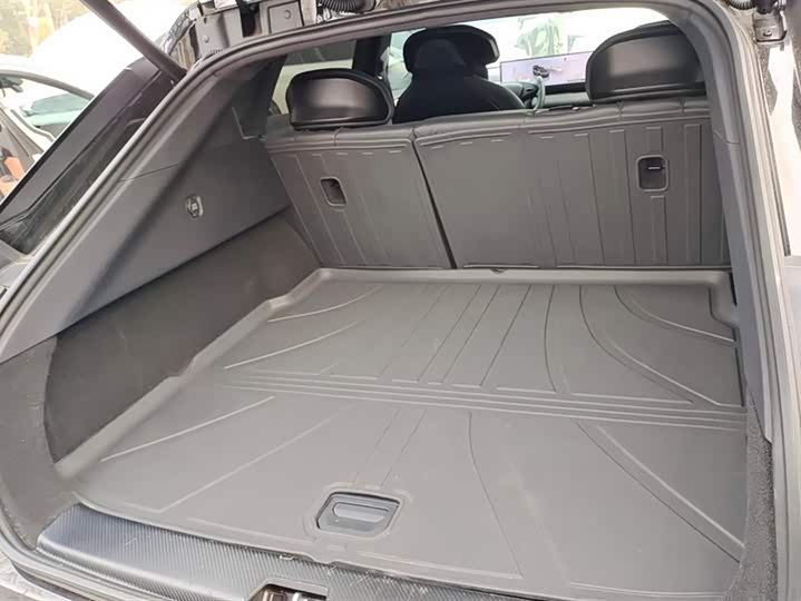 Фото 4 - Geely Jiyue 01