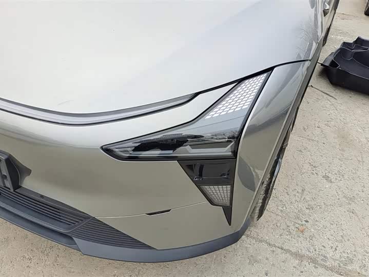 Фото 5 - Geely Jiyue 01