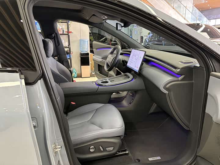 Фото 9 - XPeng G7