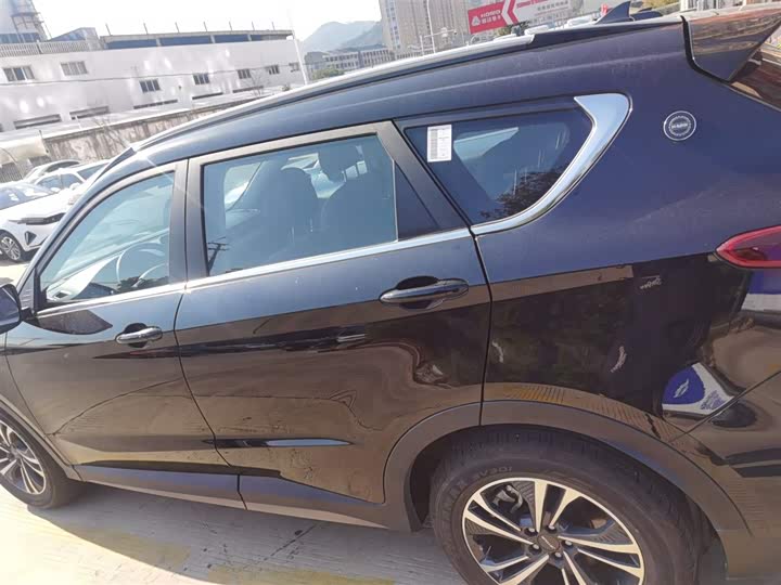 Фото 5 - Jetour X70