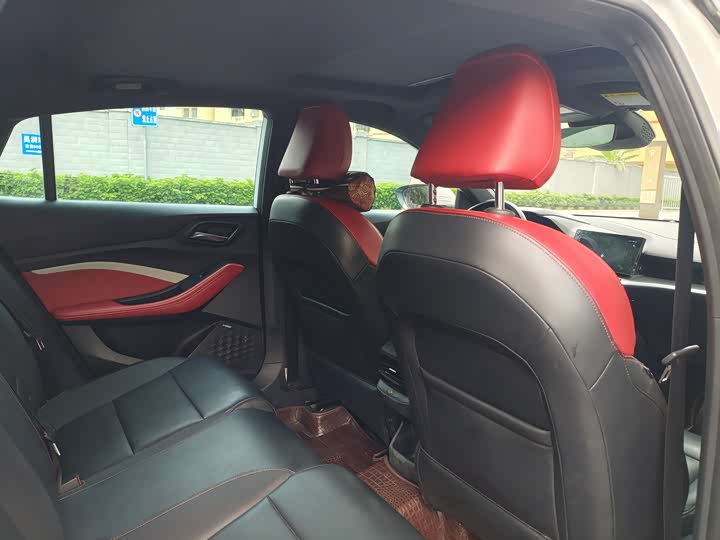 Фото 6 - MG Motor 5