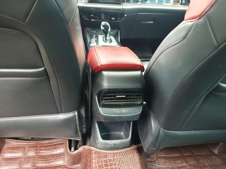 Фото 8 - MG Motor 5