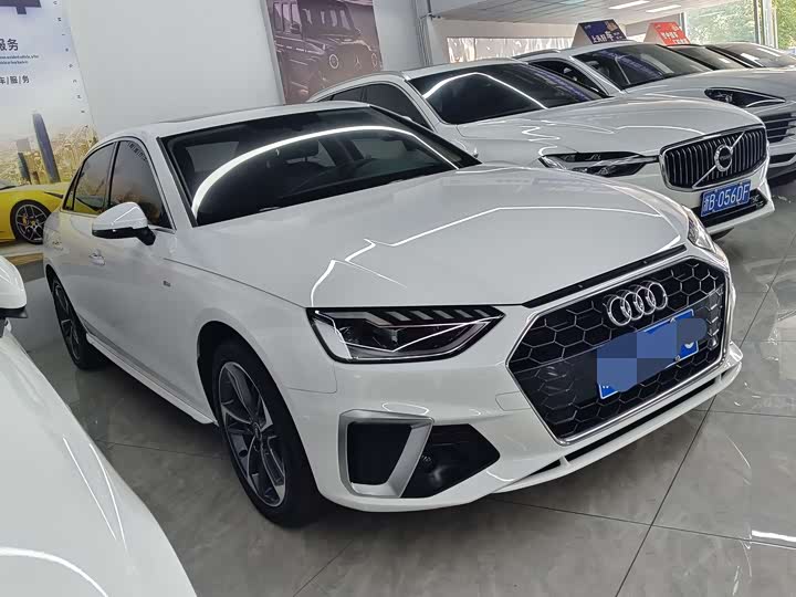 Фото 3 - Audi A4L