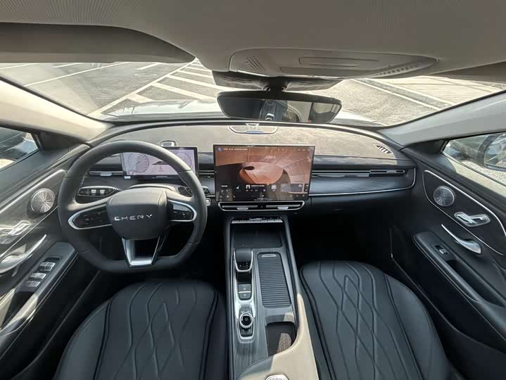 Фото 6 - Chery Arrizo 8 Pro