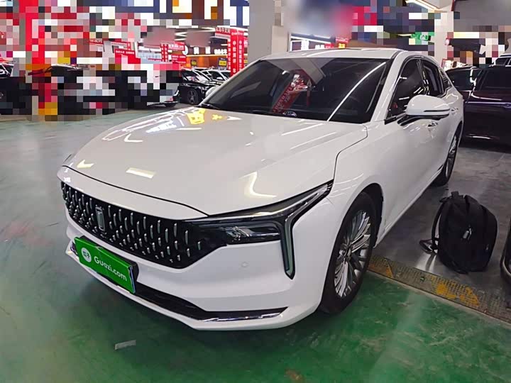 Фото 1 - Bestune B70