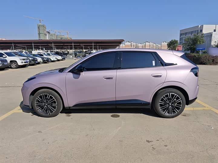 Фото 5 - BAIC Arcfox T1