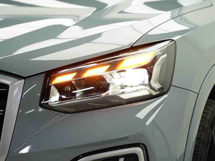 Фото 7 - Audi Q2L