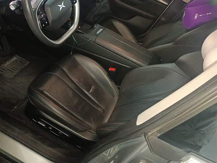 Фото 7 - XPeng P7