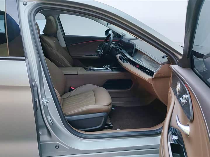 Фото 8 - Chery Arrizo 8