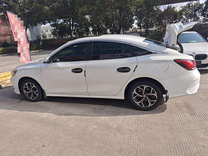 Фото 5 - MG Motor 5