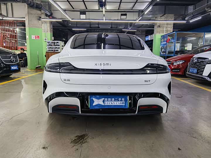 Фото 5 - Xiaomi SU7