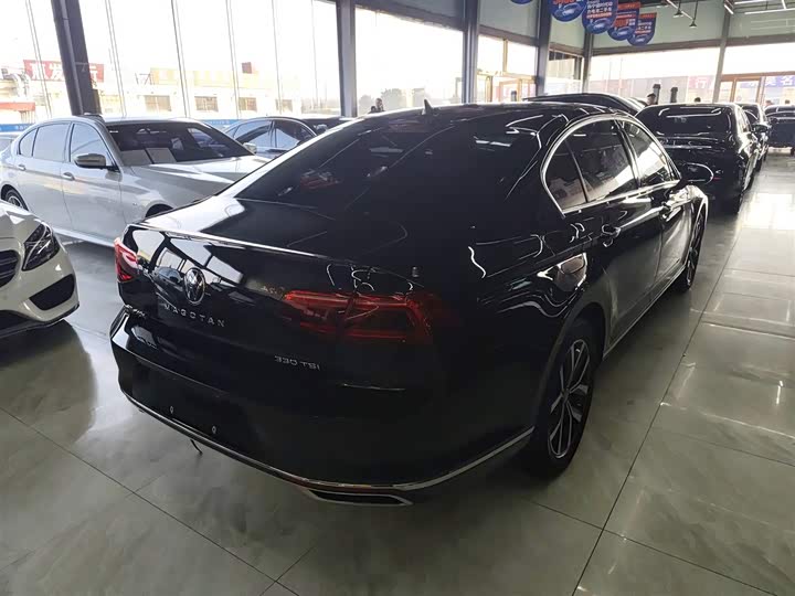 Фото 7 - Volkswagen Magotan