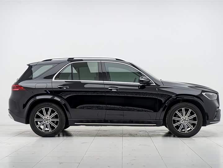 Фото 9 - Mercedes-Benz GLE-Class