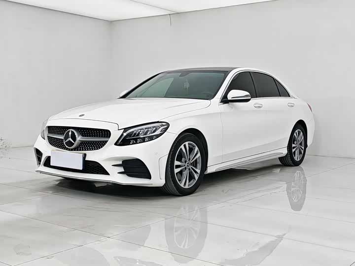 Фото 1 - Mercedes-Benz C-Class