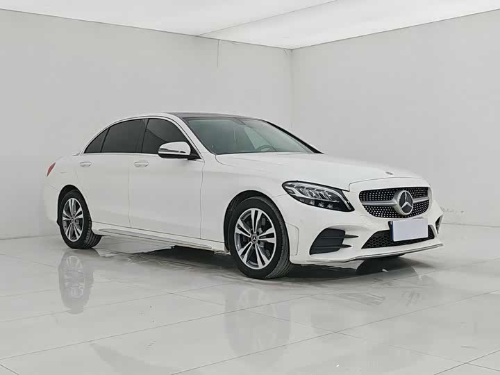 Фото 4 - Mercedes-Benz C-Class