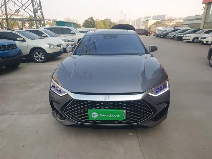 Фото 3 - BYD Han