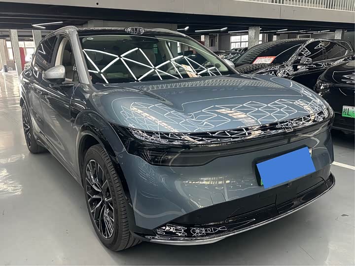 Фото 3 - Zeekr 7X