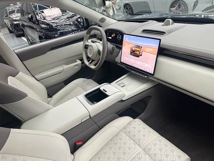 Фото 5 - Zeekr 7X