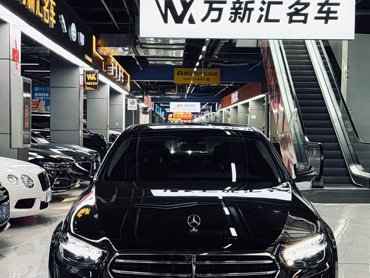 Фото 2 - Mercedes-Benz E-Class