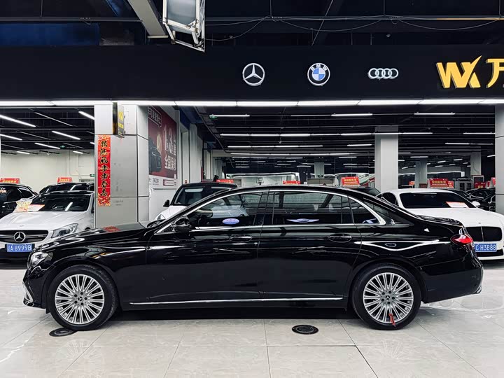 Фото 6 - Mercedes-Benz E-Class