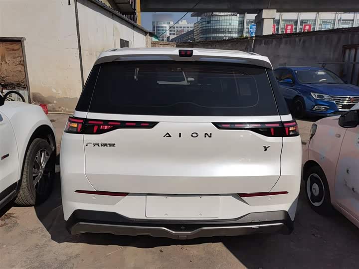 Фото 6 - GAC Aion Y