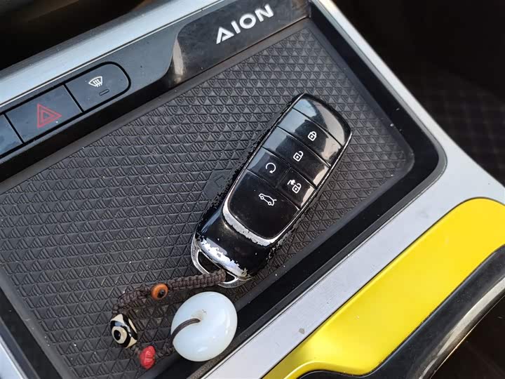 Фото 8 - GAC Aion Y