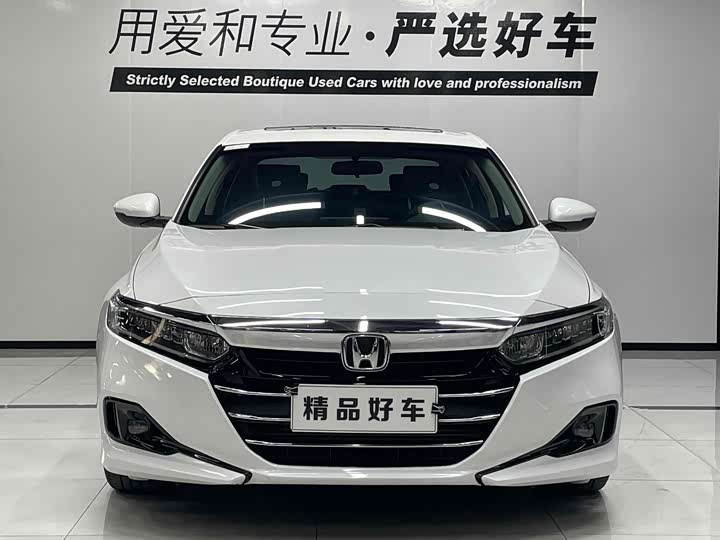 Фото 2 - Honda Accord