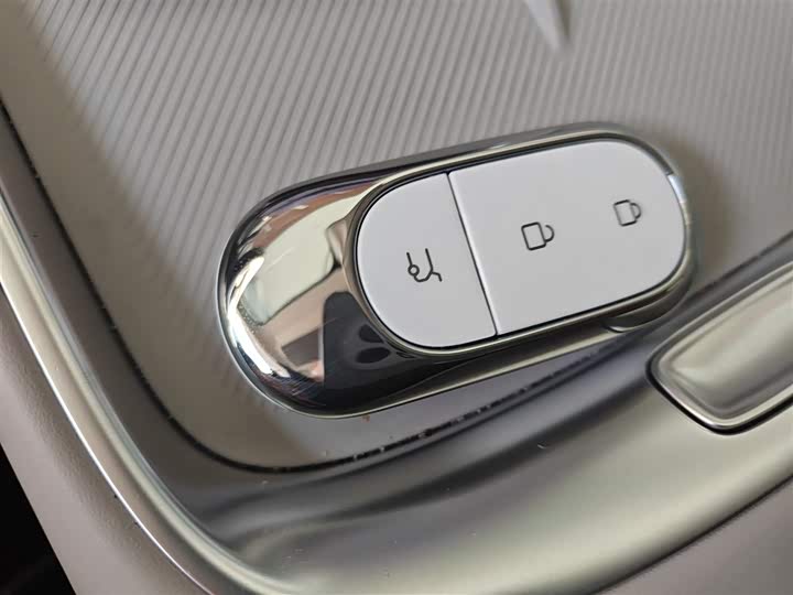 Фото 9 - Leapmotor B10