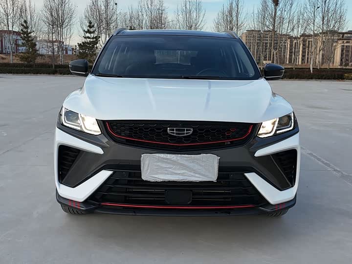 Фото 2 - Geely Coolray