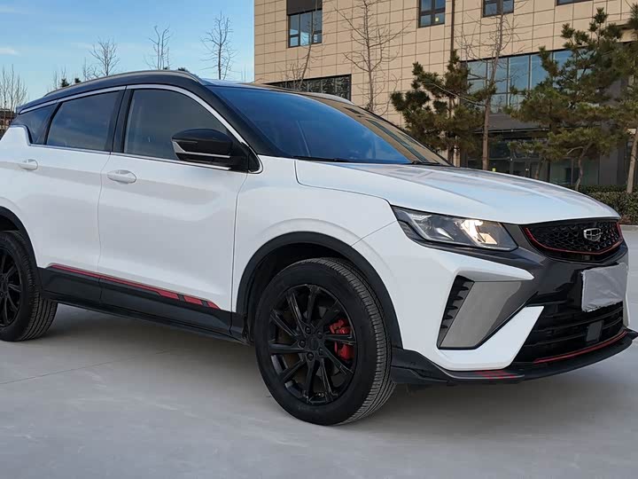 Фото 3 - Geely Coolray