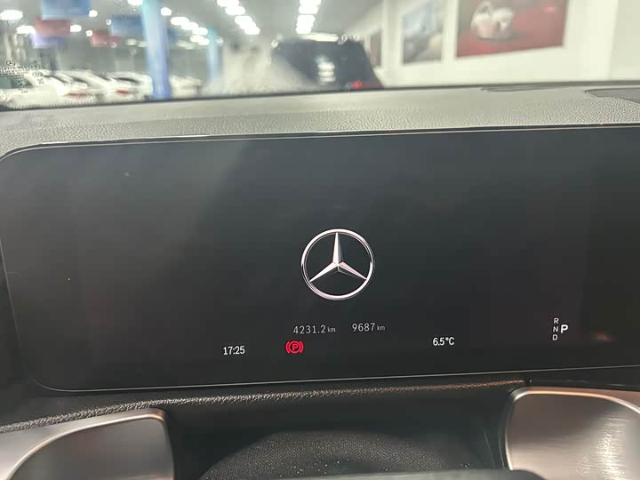 Фото 5 - Mercedes-Benz GLB-Class